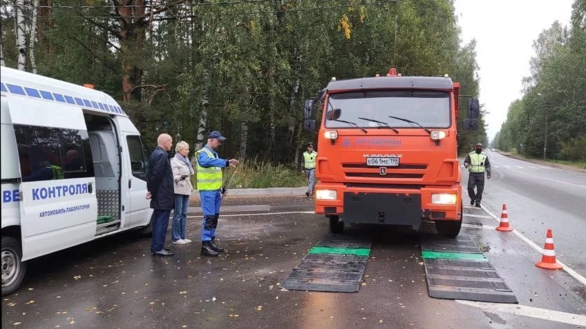 Весовой контроль башкортостан. Передвижной пункт весогабаритного контроля. Мобильный пункт весового контроля. Передвижной пункт весового контроля транспортных средств. Весовой контроль для грузовых автомобилей.